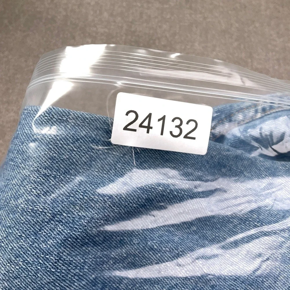 Levis 560  Jeans Mens 38W‎ 31L Blue Fade Comfort Fit Baggy Tapered Leg Denim